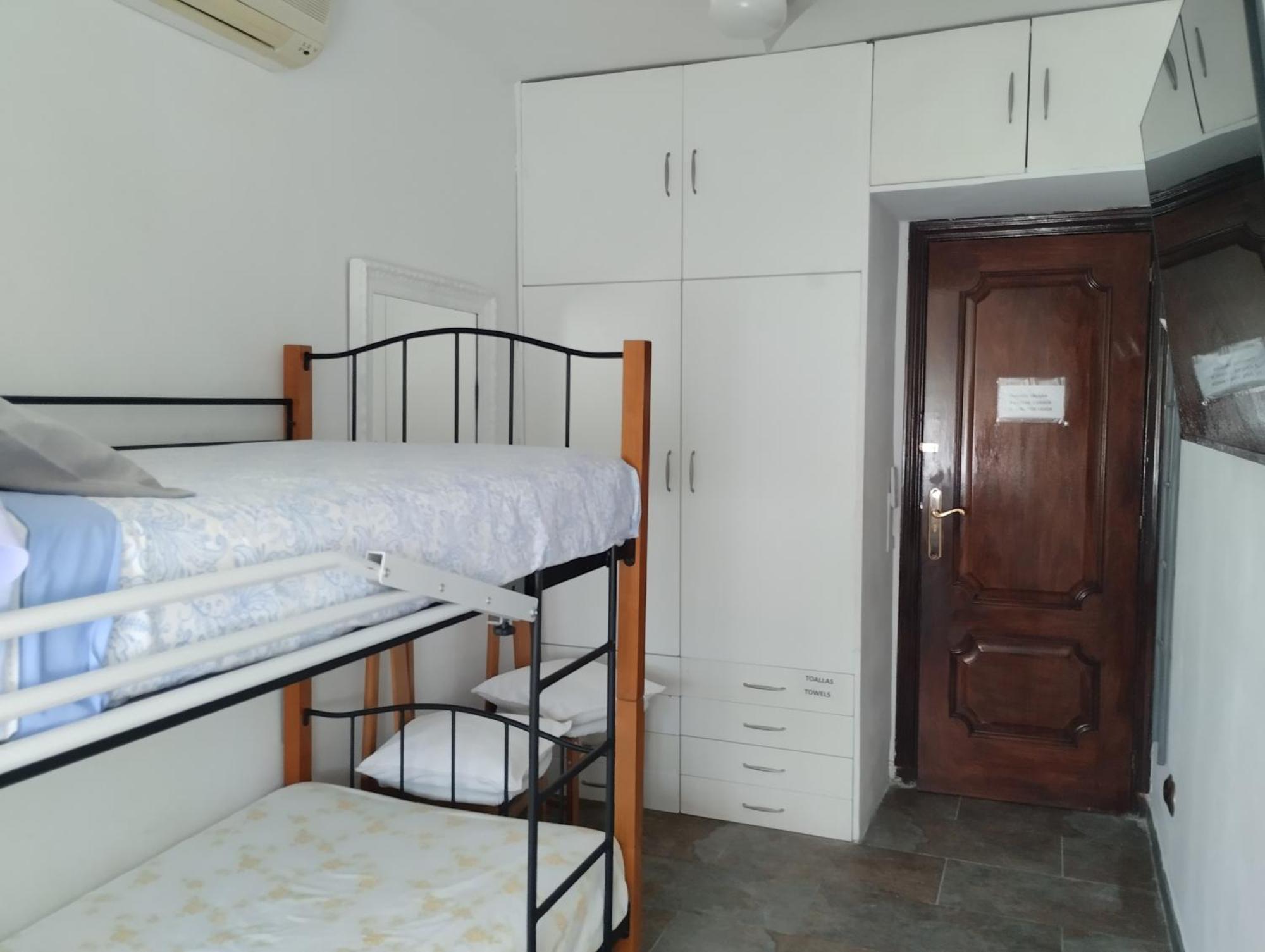 Habitaciones Individuales En Apartamento Μαδρίτη Εξωτερικό φωτογραφία