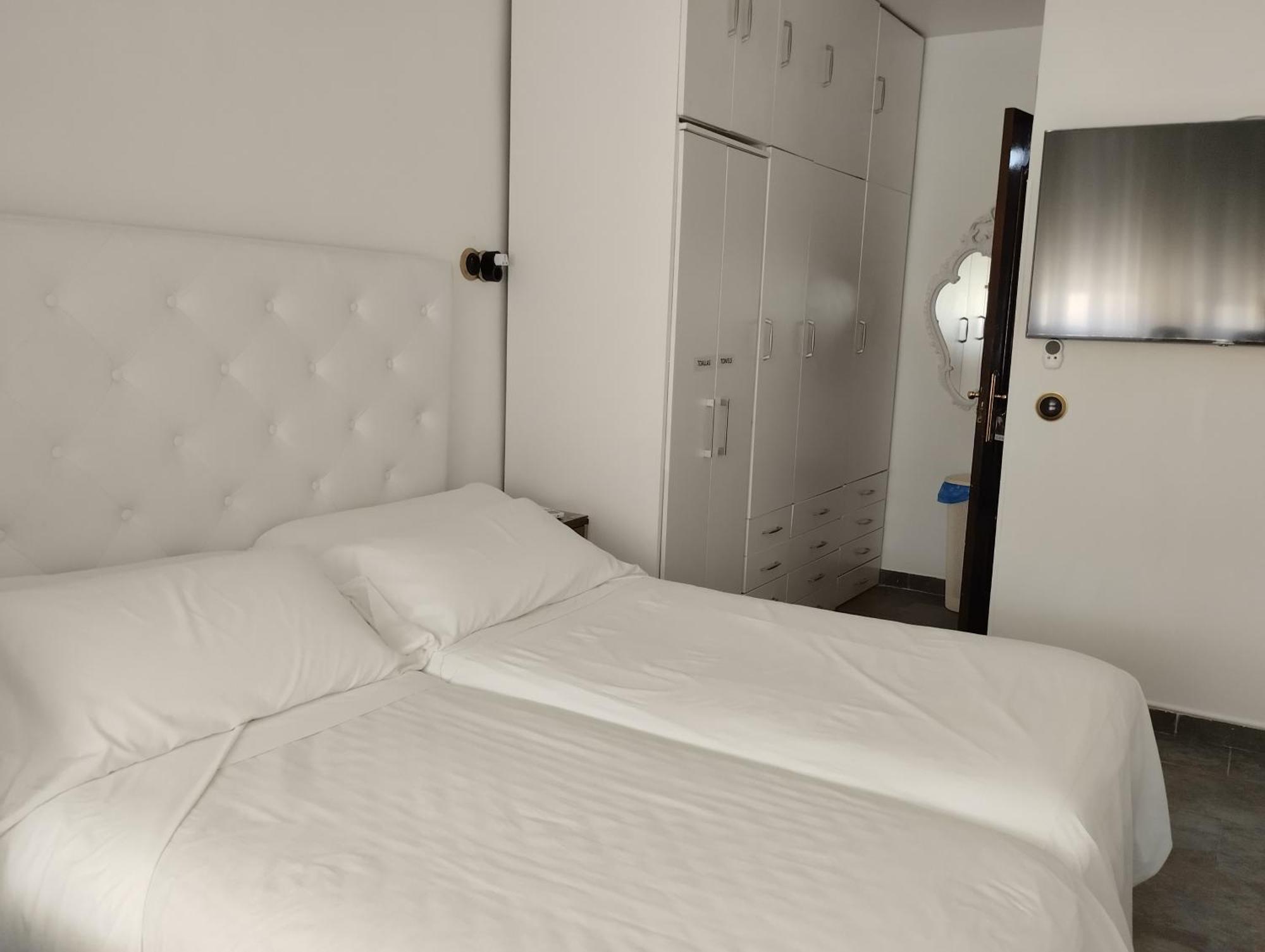 Habitaciones Individuales En Apartamento Μαδρίτη Εξωτερικό φωτογραφία