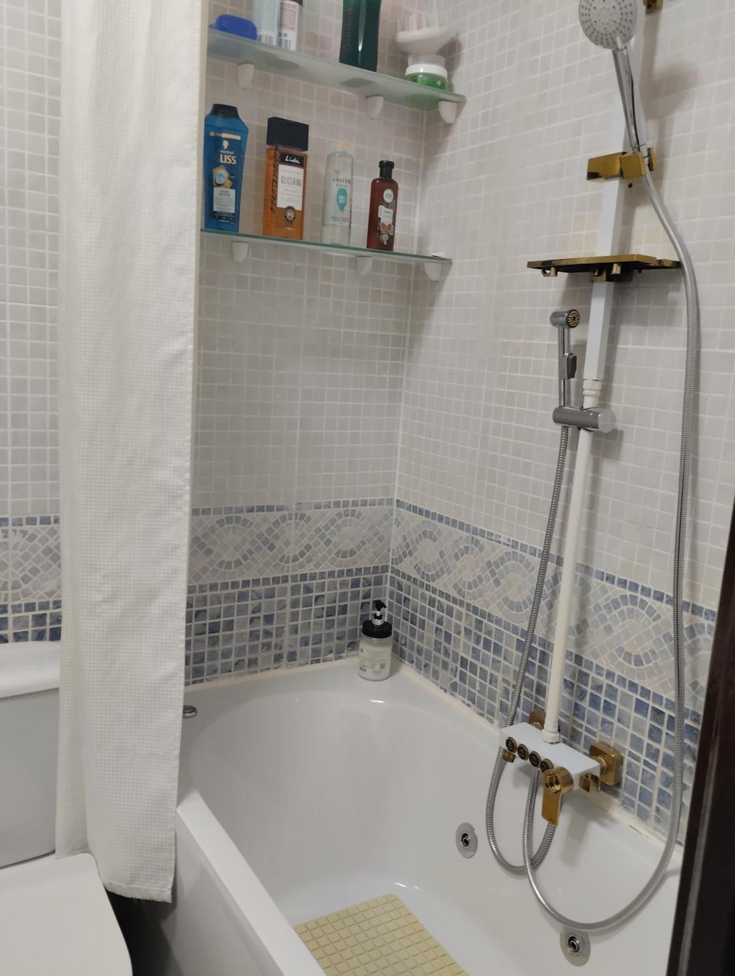Habitaciones Individuales En Apartamento Μαδρίτη Εξωτερικό φωτογραφία