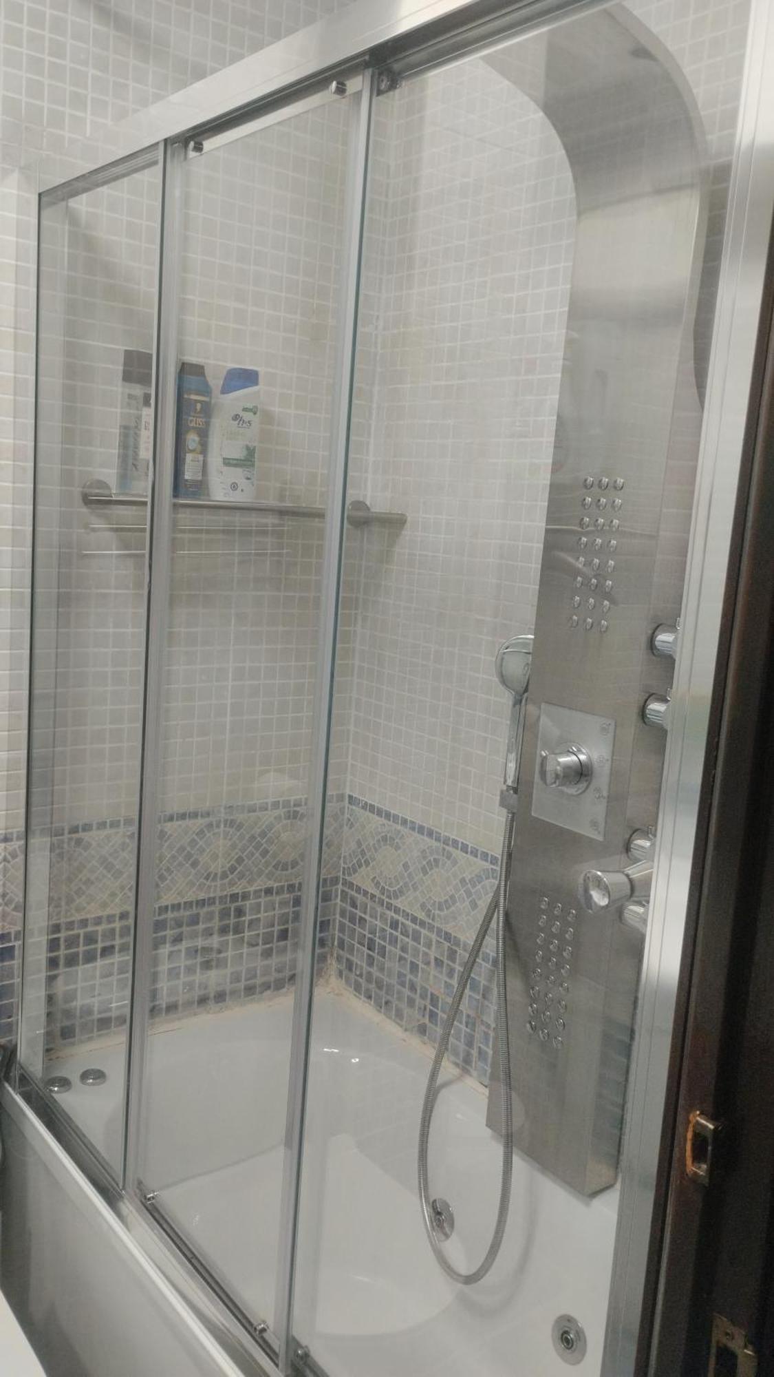 Habitaciones Individuales En Apartamento Μαδρίτη Εξωτερικό φωτογραφία