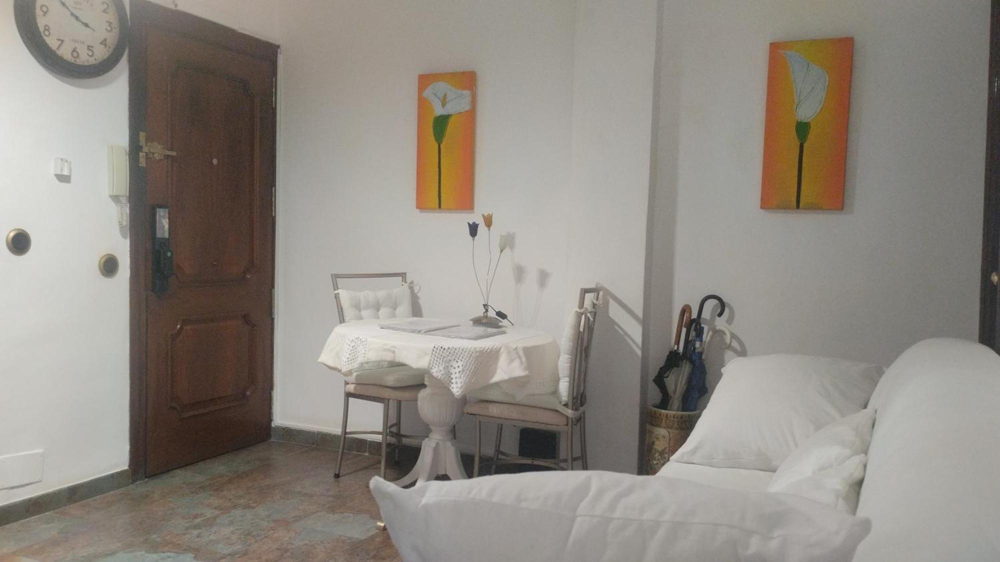 Habitaciones Individuales En Apartamento Μαδρίτη Εξωτερικό φωτογραφία